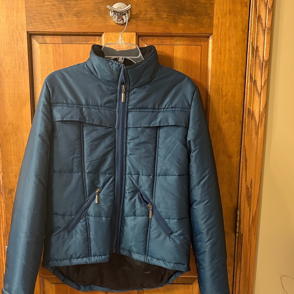 Adirondack Women’s Blue Puffer Ski Jacket SZ: Large. Euc
